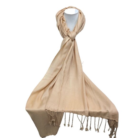 Lightweight Butter Color Scarf NWT - Picture 3 of 4